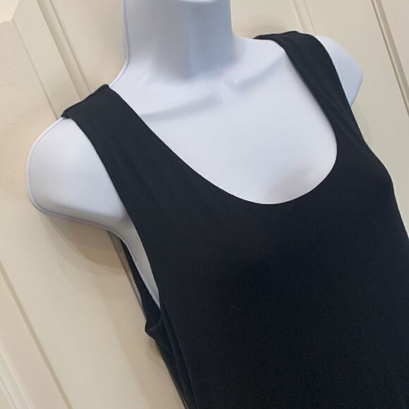 Hot In Hollywood Medium Black Scoop Neck Short Sleeve Pleated Front Zipper Dress - Picture 3 of 9